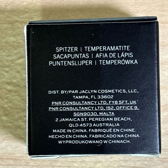 JACLYN Cosmetics on point pencil sharpener in box - Picture 2 of 3